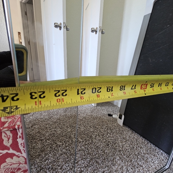 Mirrors - Picture 2 of 3